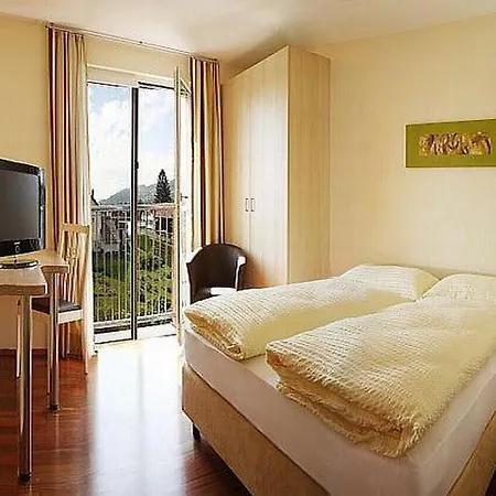 Smarte Garni 3* Höchst