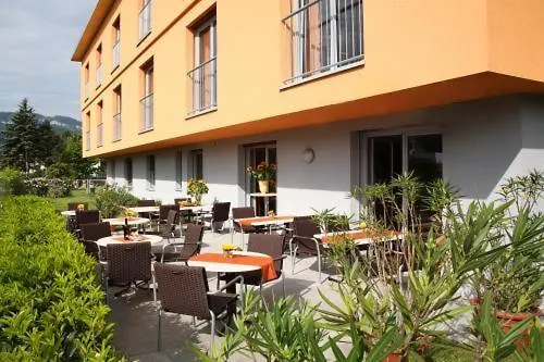 Hotel Smarte Garni 3*